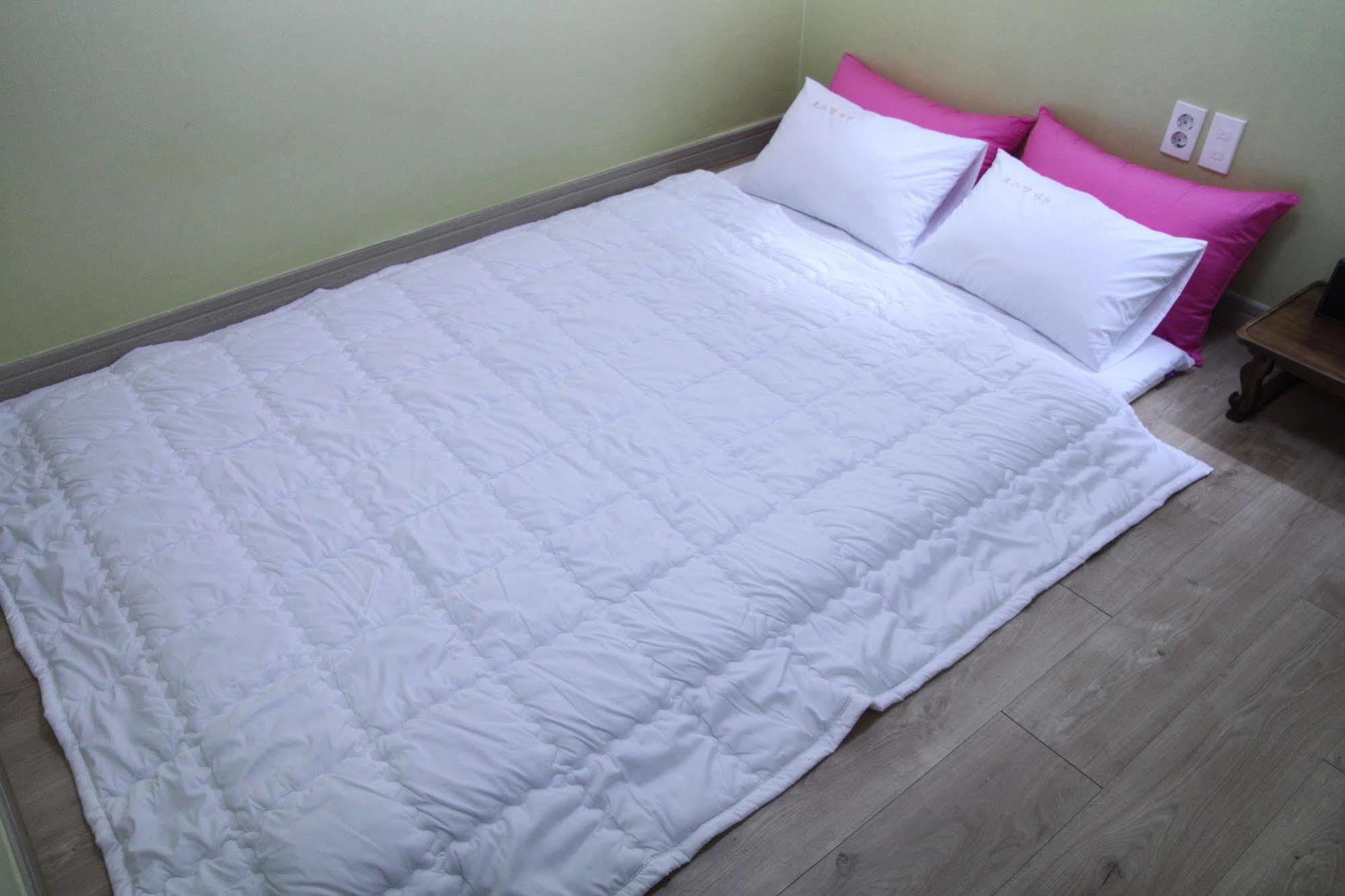 Hostel Dahyun & Guesthouse Кьонджу Екстер'єр фото